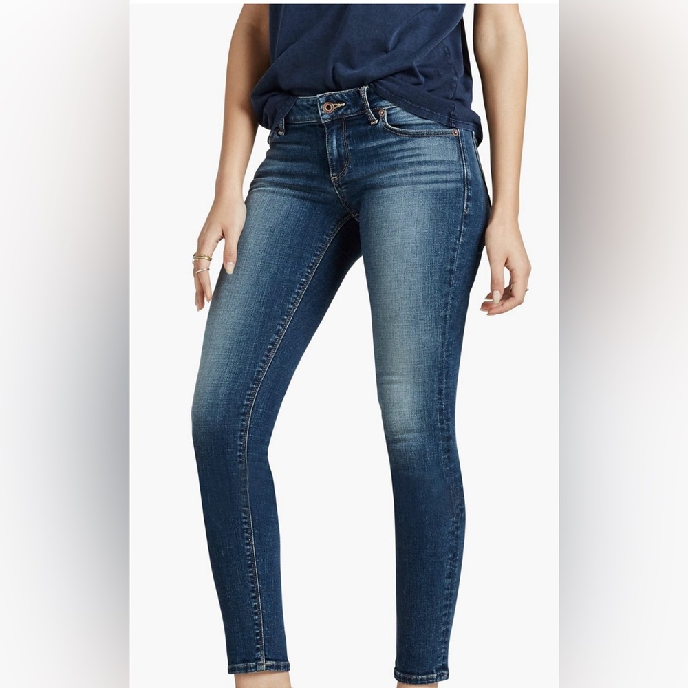 Lucky Brand Jeans. Size 6/28.